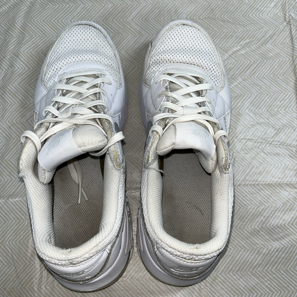 Nike Air Max Excee Womens Sneakers 8.5 Pure White Running‎ Shoes CD5432-114 - Picture 4 of 16